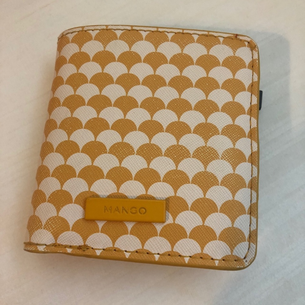 Mango Wallet